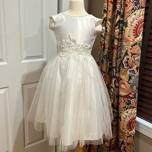 First Communion Flower girl Dress SZ 6 pearl Detail